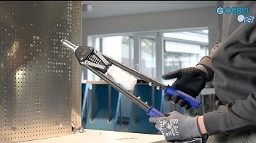 How does the GO-40 riveter for two hands from GOEBEL work?