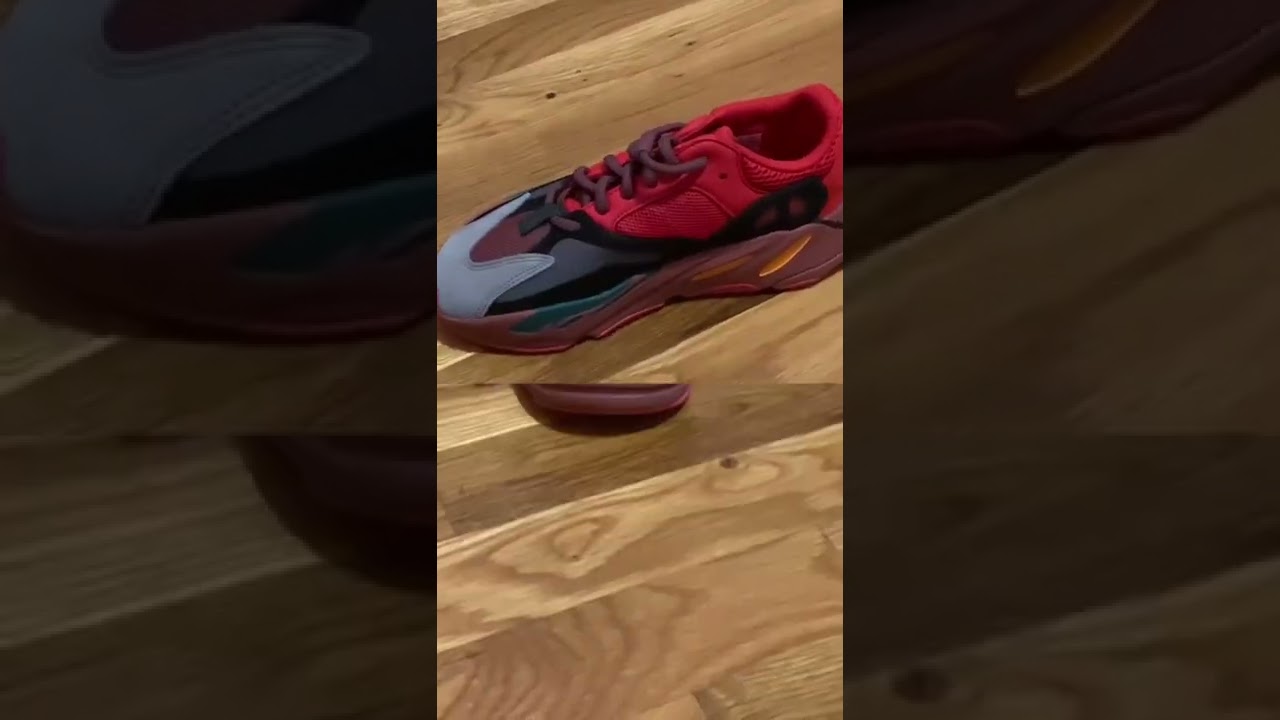 Unboxing Yeezy Boost 700 ‘Hi-Res Red’ 