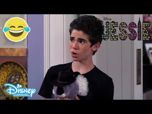 Jessie | Quitting Cold Koala 😂 | Disney Channel UK class=