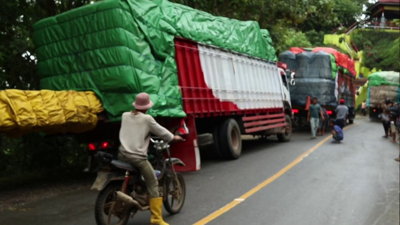  Ekspedisi  lintas Makassar  Kendari  melewati sumpah labbu 