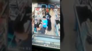 A101 Mağazasının Güvenlik Kamerasına Takılan İğrenç Görüntü