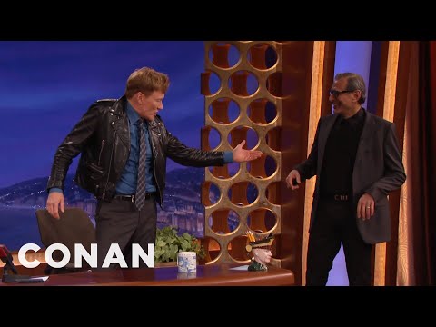 When He Switched Jackets With Conan