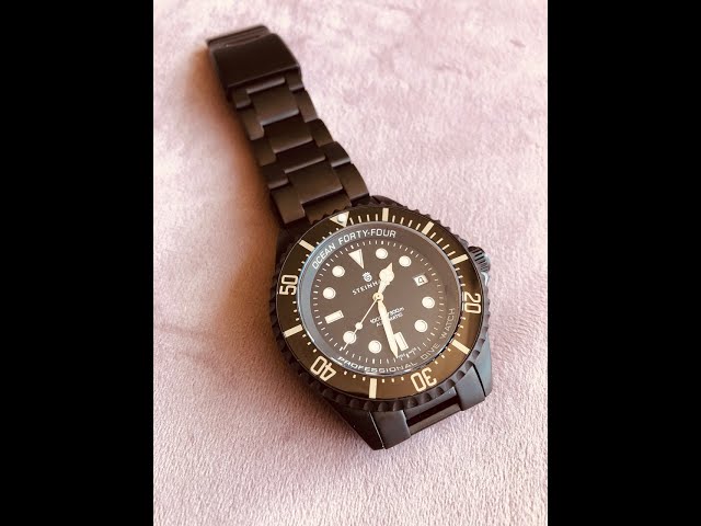 Steinhart Ocean 44 Black DLC 