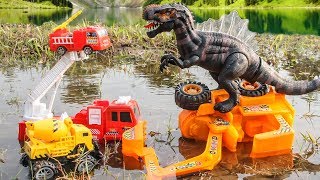 Dinosaur Fire Burns Car! Dino Mecard tiny dinosaur collecting storage box appeared! - Toys for kids screenshot 5