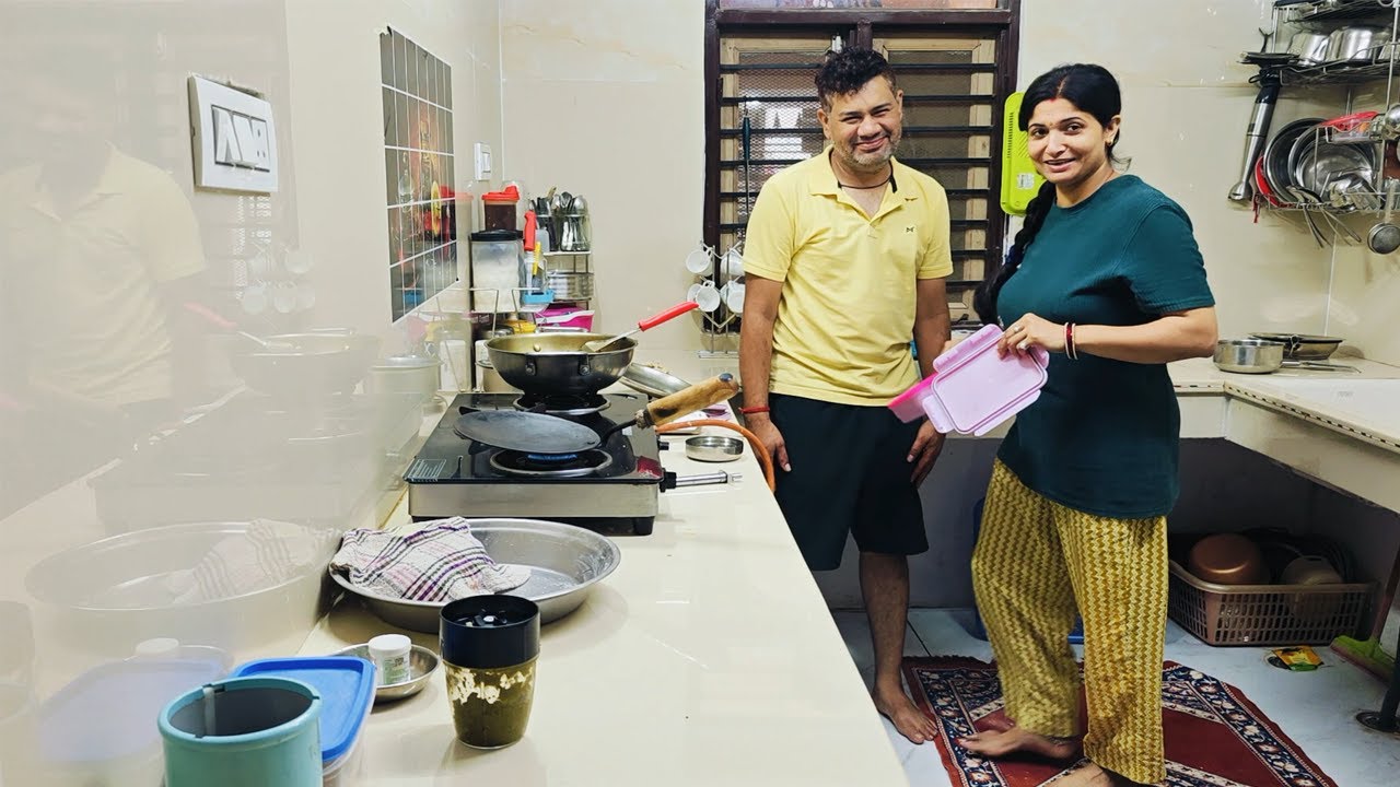 🌺अगर सबकी बात सुनकर🌺 काम करने लगे तो 🌺फिर घर नहीं चलेगा मेरा 🌺इसलिए जो जरुरी हो वैसे ही करती हूँ 🌺