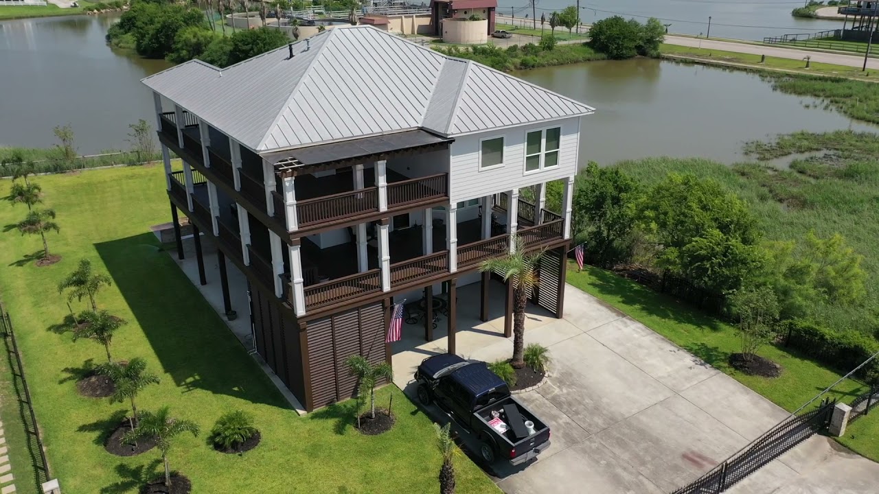 1015 Todville, Seabrook Texas WATERFRONT