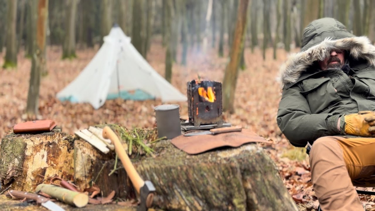 Bushcraft tools and camp fire - YouTube