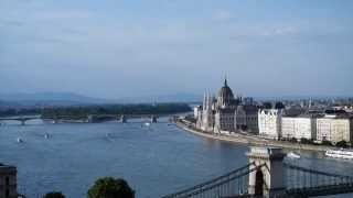 Budapest - Danube with music by Mozart