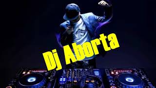 DJ enak sampai liyak liyuk pinggang