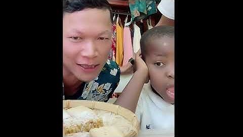 CƯNG XĨU KHI LÔI CON ĐƯỢC BÁC LINH PHILIP CHĂM SÓC NHƯ CON RUỘT TỪ MIẾNG ĂN NƯỚC UỐNG