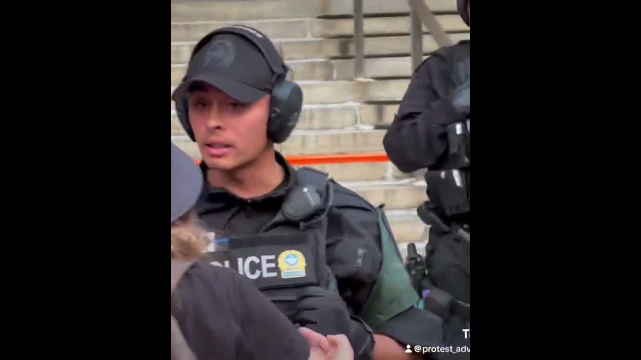 COP VS ANTIFA PROTESTER