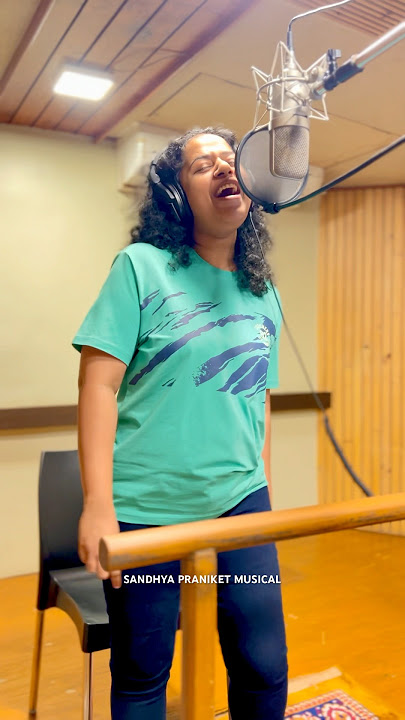 Ladachi Shethani (लाडाची शेठानी) Radha Patil New Song #marathisong #ladachishethani #marathi #shorts