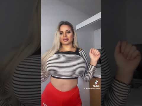 Jessy Bunny - gigantic bewbs #shorts #tiktok - YouTube