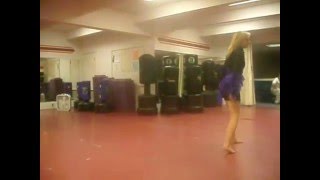 Download Lagu Nisa's solo dance to (Saving Me) MP3