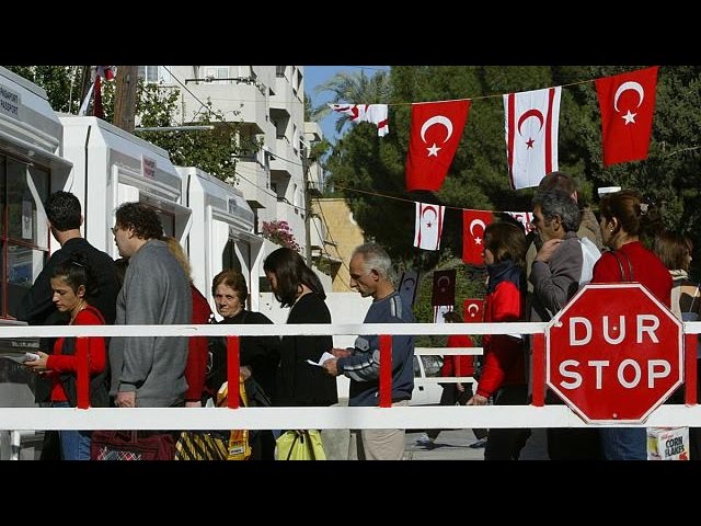 Κύπρος: Οδοιπορικό στην κατεχόμενη Μόρφου