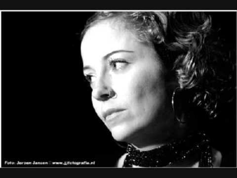Anneke van Giersbergen — Anneke van Giersbergen & Agua de Annique - The World