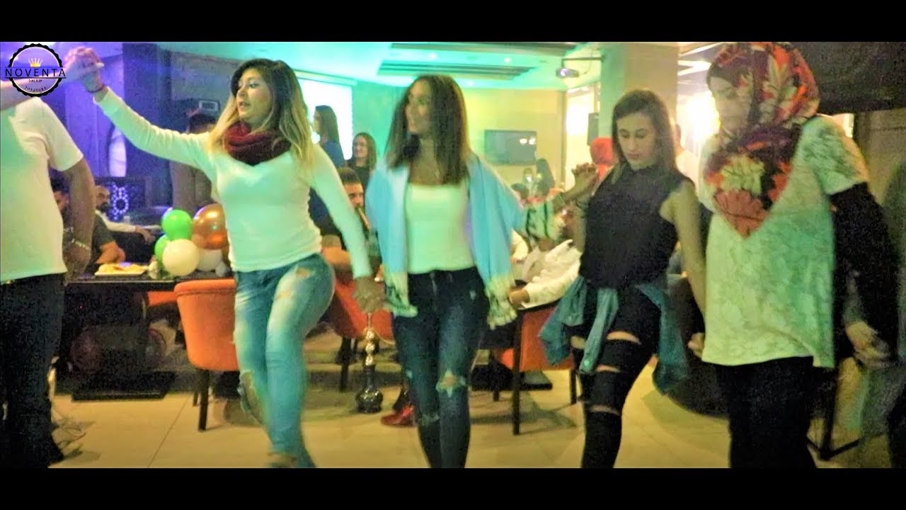 دبكة بنات قوية 😍 | Lebanese Girls Dabke - YouTube