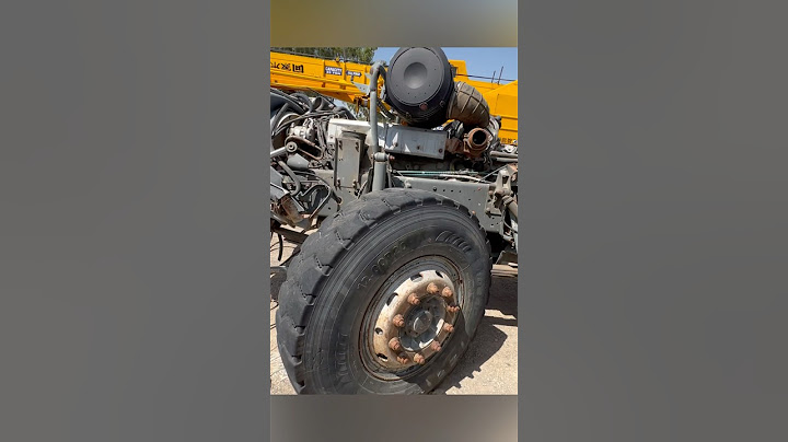 Concrete Mixture ￼Badly Damaged #mechanic #skills #unloading #mixture #damage #repair #restoration