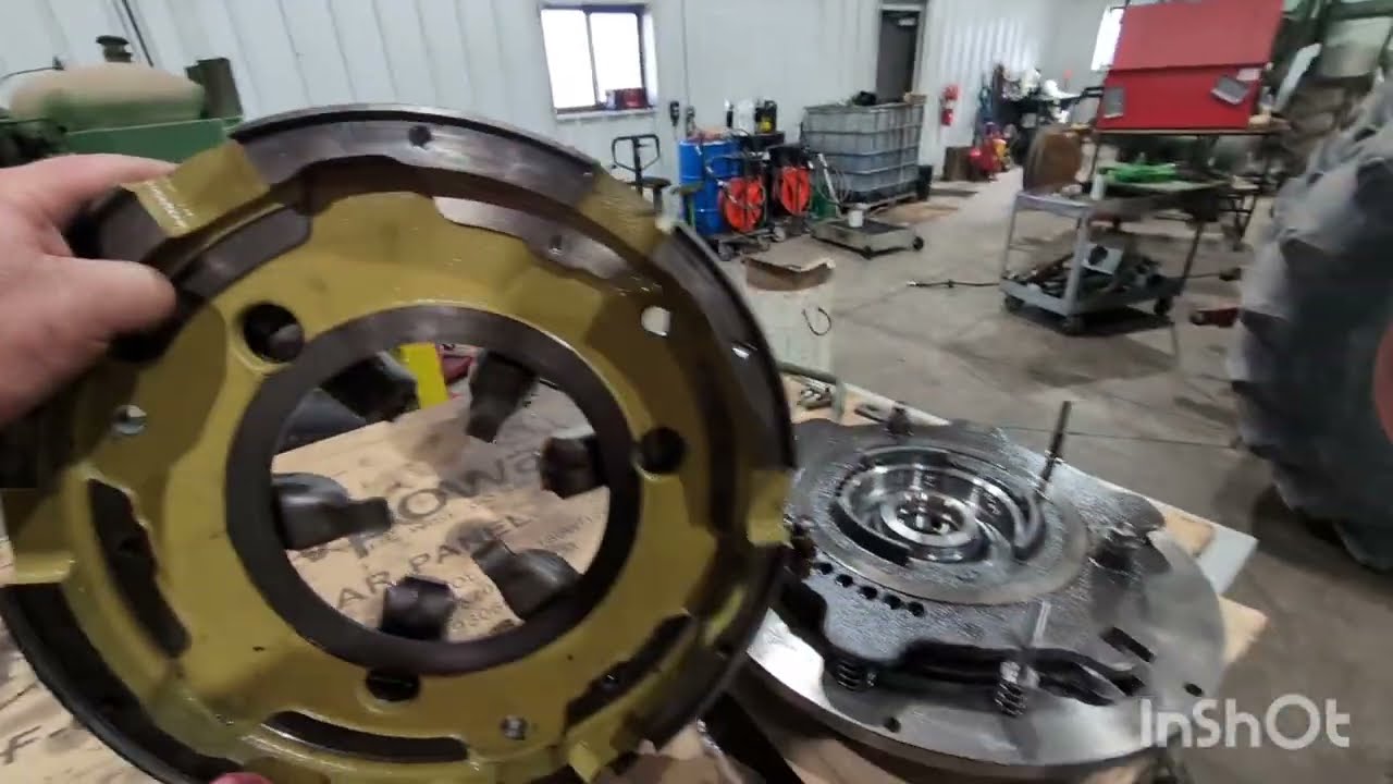 John Deere 4230 perma clutch assembly/adjustment. Piston housing assembly