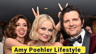 Amy Poehler (Biography, Age, Height, Weight, Outfits Idea)