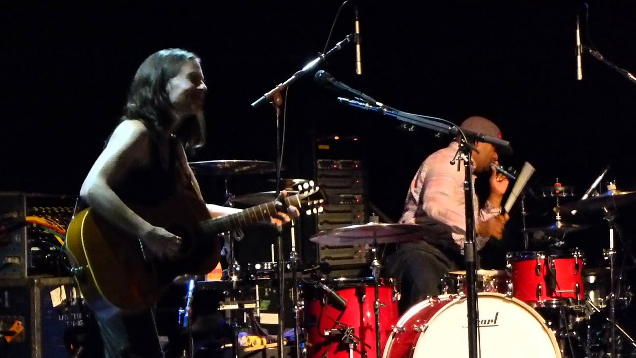 Ani DiFranco - Harder Than It Needs To Be (11.15.2013) Music Hall of Williamsburg, Brooklyn adlı videoyu YouTube'da izle Ani DiFranco - Harder Than It Needs To Be (11.15.2013) Music Hall of Williamsburg, Brooklyn adlı videoyu YouTube'da izle