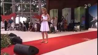 Molly Sandén - Det Finaste Någon Kan Få