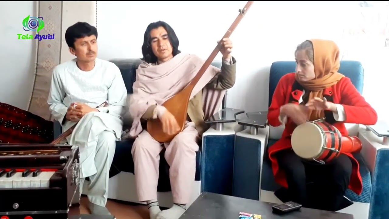 پویا بندری Poya Bandari  سابسکرایب، لایک، و کامنت یاد تان نرود 