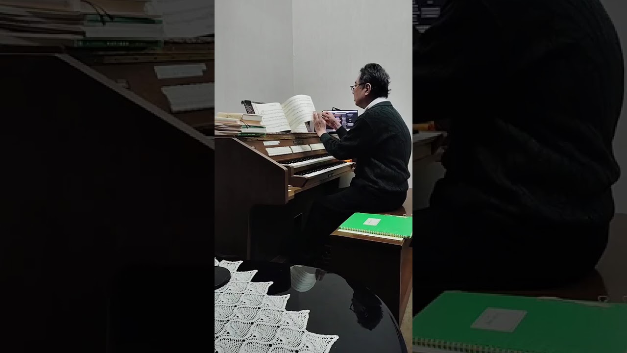オルガンの練習20260101 - YouTube