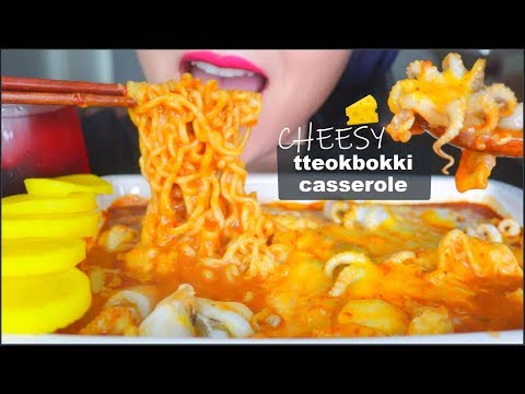 ASMR CHEESY SPICY SEAFOOD RICE CAKES, NOODLES, BABY OCTOPUS, SCALLOP, GRAPE JUICE 咀嚼音 | 먹방