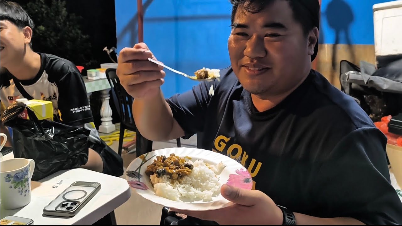 Lipak Malam2 Sambil Masak Ular//Lama Tidak Makan Ular Masak Kari