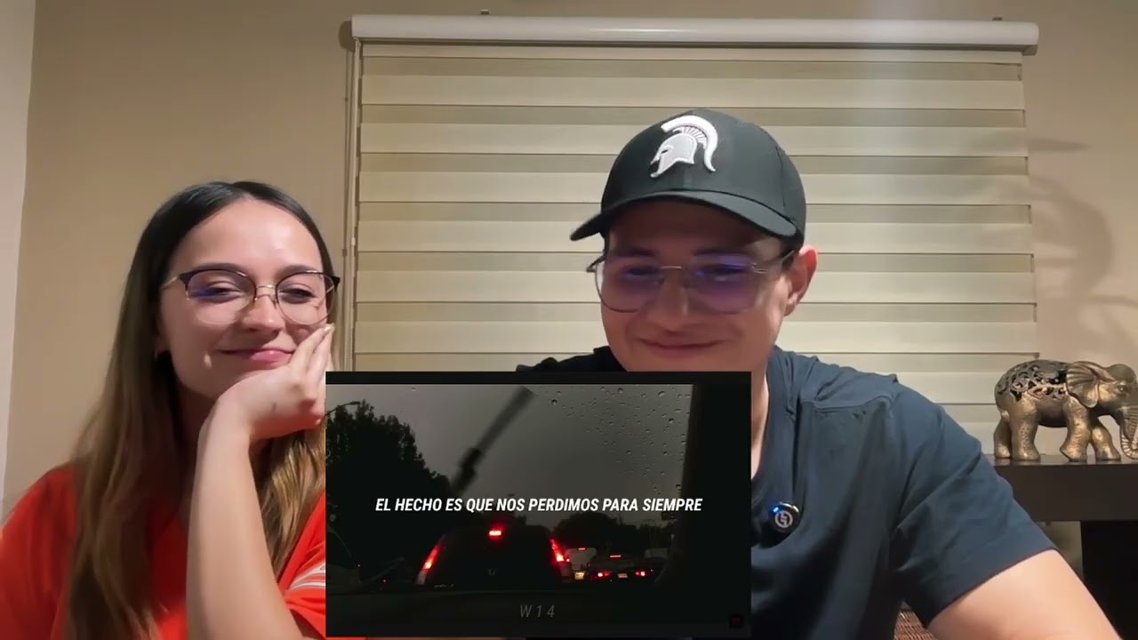 Mi amiga REACCIONA a CANSERBERO 