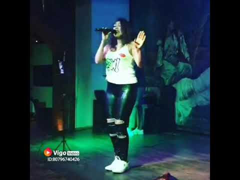 حفلة مني يوسف