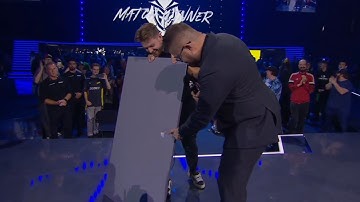 Niko smash table after 1v5 attempt