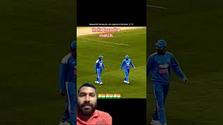 virat and rohit field mein /#cricket #match #indvsaus #viratkohli #rohitsharma #gill #shorts #viral