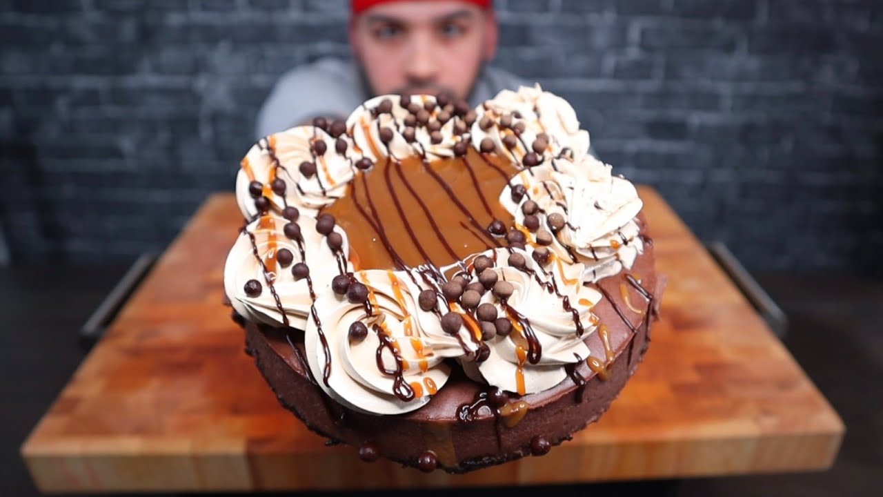 (ASMR) CHOCOLATE CARAMEL CHEESECAKE MUKBANG