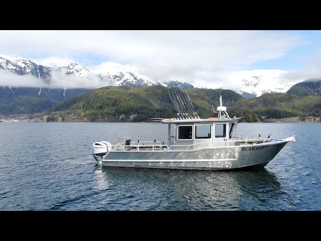 Custom 32' Aluminum Walk Around Fishing Boat / Walkthrough 