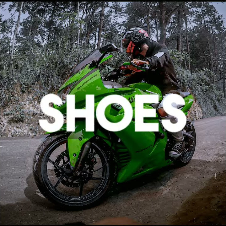 Story wa Skechers