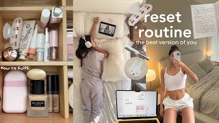 Sunday RESET Routine: cleaning my apartment, self-care, how to journal, gym, habit building