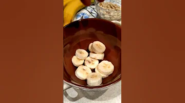 идеальный ужин ( творог с бананом и арахисом)
