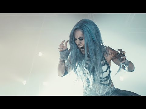 ARCH ENEMY - Dünya Senindir. (RESMİ VİDEO)