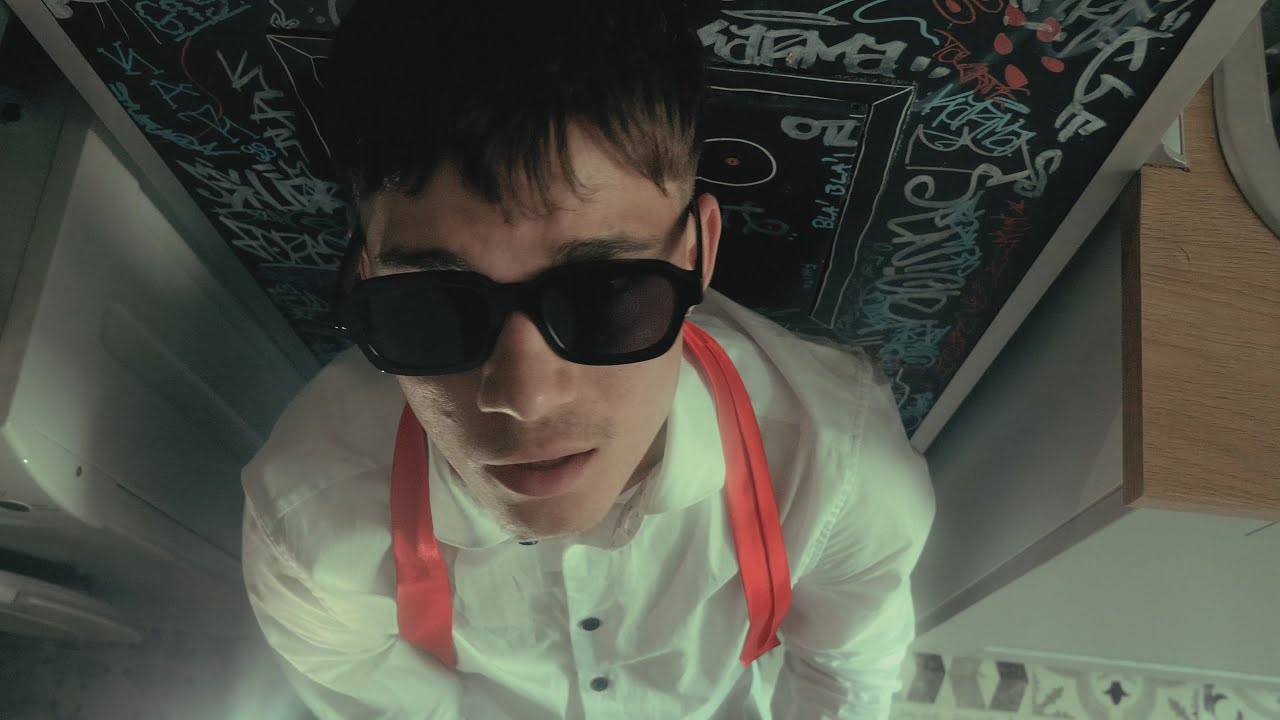 Kain - SS (Official Music VIdeo) auf YouTube ansehen Kain - SS (Official Music VIdeo) auf YouTube ansehen