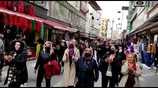 Diyarbakır'da 8 Mart öncesi kadınlar yürüyüş gerçekleşti