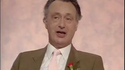 Paul Eddington talking to Felicity Kendal about th...