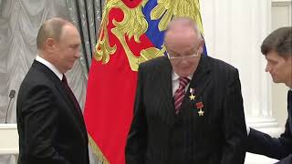 Церемония вручения государственных наград  Владимир Путин