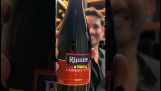 No Se Llama Lambrusco, Se Llama Riunite