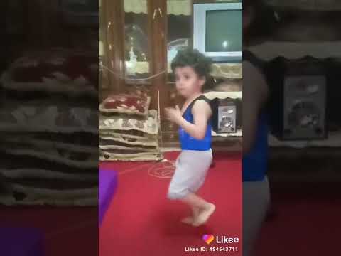 عامل نفسي مش داري كله باع مفيش شاري