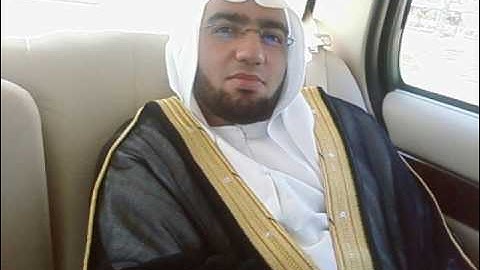 تلاوة مباركة للقارئ الأستاذ أحمد عبد الصمد من سورة الإنسان  2011م
