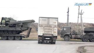 ЗРК С-300ВМ «Антей-2500» (9К81М) серед військової техніки, що прибула в окупований Крим