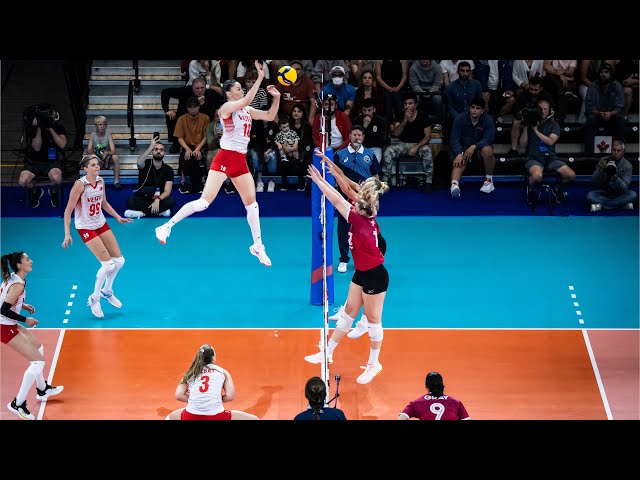 The Day When Zehra Gunes Shocked the Volleyball World !!! class=