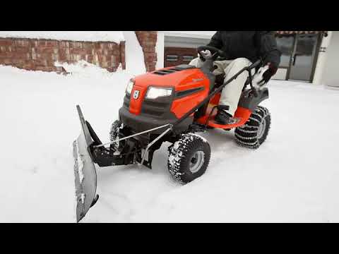Wideo: Mini Traktor Do Odśnieżania: Jak Wybrać Mały Traktor Z Odśnieżarką Z łopatą Do śniegu? Cechy Modeli Użytkowych Do Odśnieżania